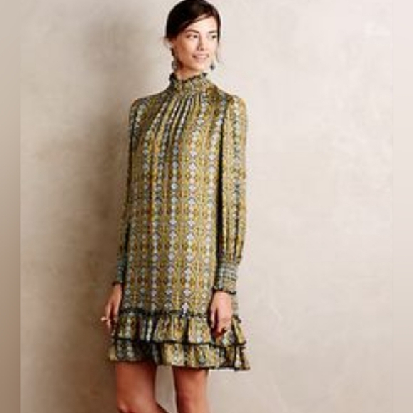 Anna Sui Dresses & Skirts - Anna Sui Size 10 Shift Dress Long Sleeve Mock Neck Ruffle Hem Smocked Detail